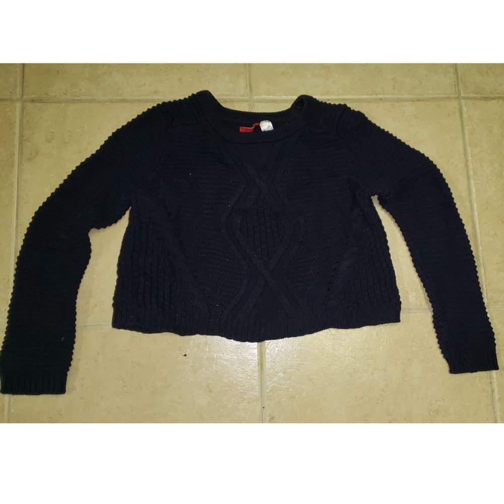 H&M Cropped Navy Knit Sweater